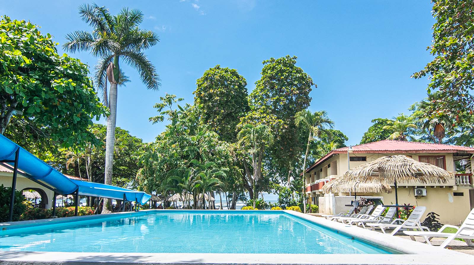 Beachfront Hotel in Esterillos Oeste, Costa Rica