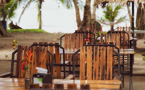 Beachside Seating at La Sirena Restaurant & Bar, Esterillos Oeste